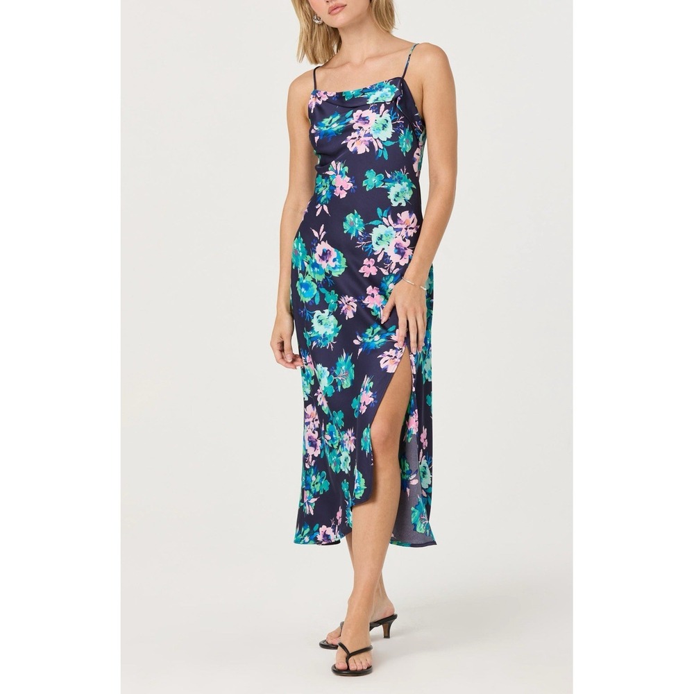 NWT ASTR THE LABEL Women's Slipdress MEDIUM‎ Midi Satin Floral Midnight Silky